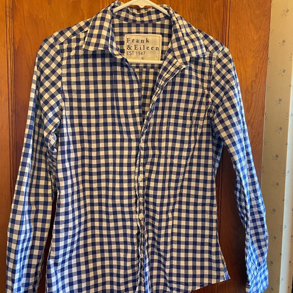 Frank & Eileen Blue and White Gingham Blouse Small